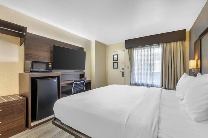 Room 21 of 45